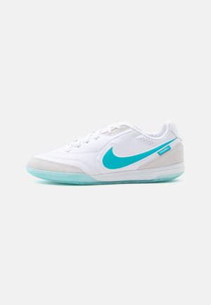 Nike Performance, TIEMPO STREETGATO IC UNISEX - Футболни обувки за игра на закрито - white/dusty cactus/white
