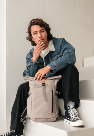 Aunts & Uncles, TOKACHI RE - Rucksack - driftwood