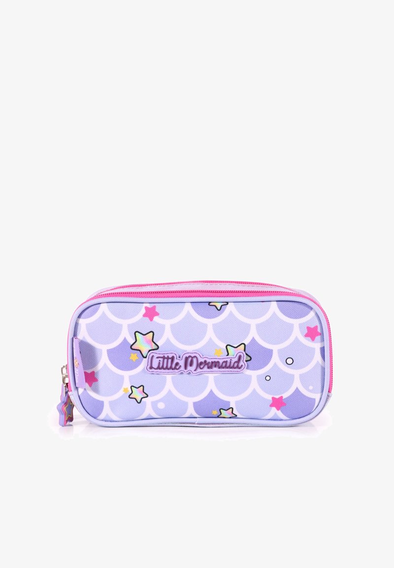 Lila Federmappe mit pinkem Reißverschluss, Meerjungfrauen-Schuppenmuster, bunten See-Sternen und dem Text "Kleine Meerjungfrau" auf der Vorderseite.