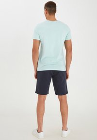 Blend BHPERRY - Nyomott mintás póló - turquoise