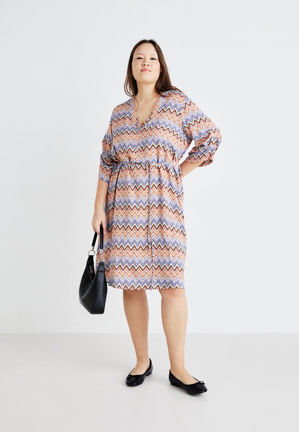 CARNOVA LIFE AOP - Shirt dress - copper tan aop bali zigzag4