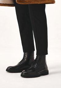 Kazar ZEONEE - Stivaletti stringati - black