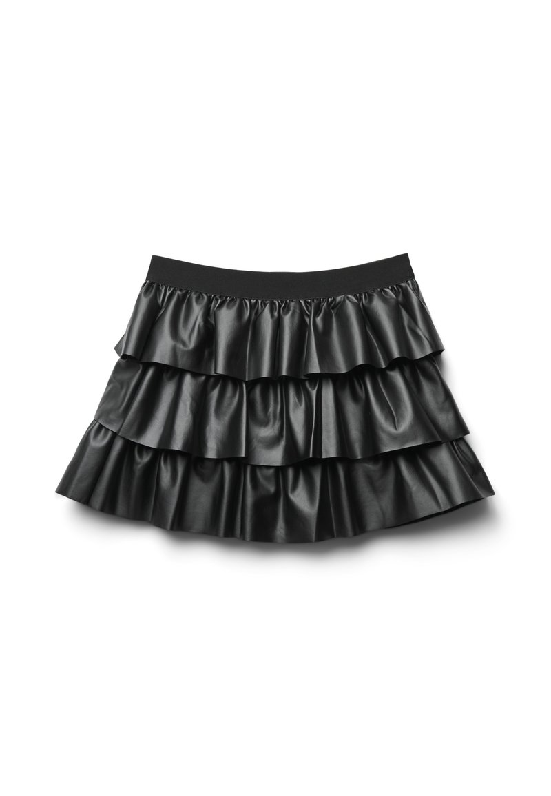 Gonna nera in ecopelle con tre strati arruffati, una vita elastica e una texture liscia. Nessun motivo visibile o accenti aggiuntivi.