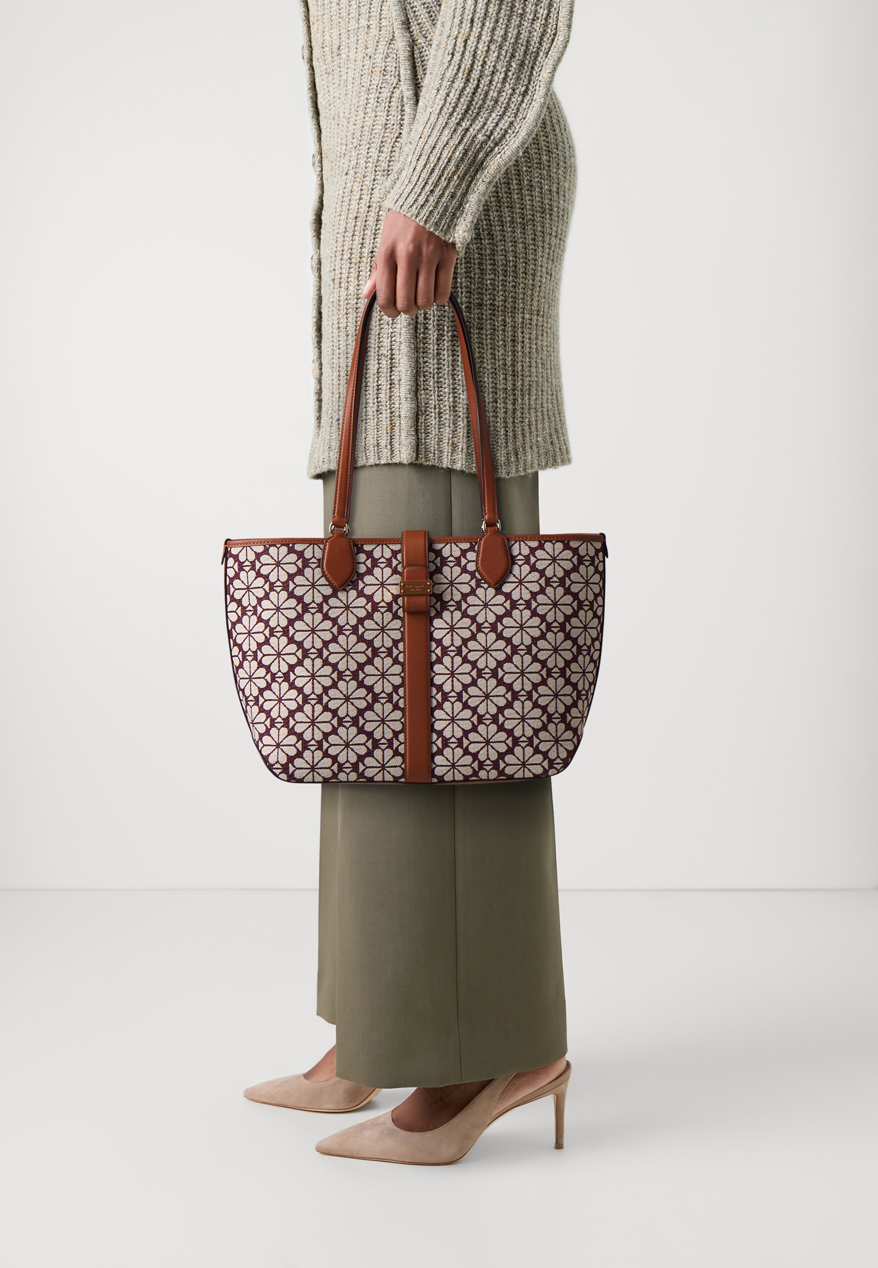 Shop Kate Spade Outlet Handbags for Over 75% Off kate spade Red and Purple Patterned Tote with Tan Handles display picture 1