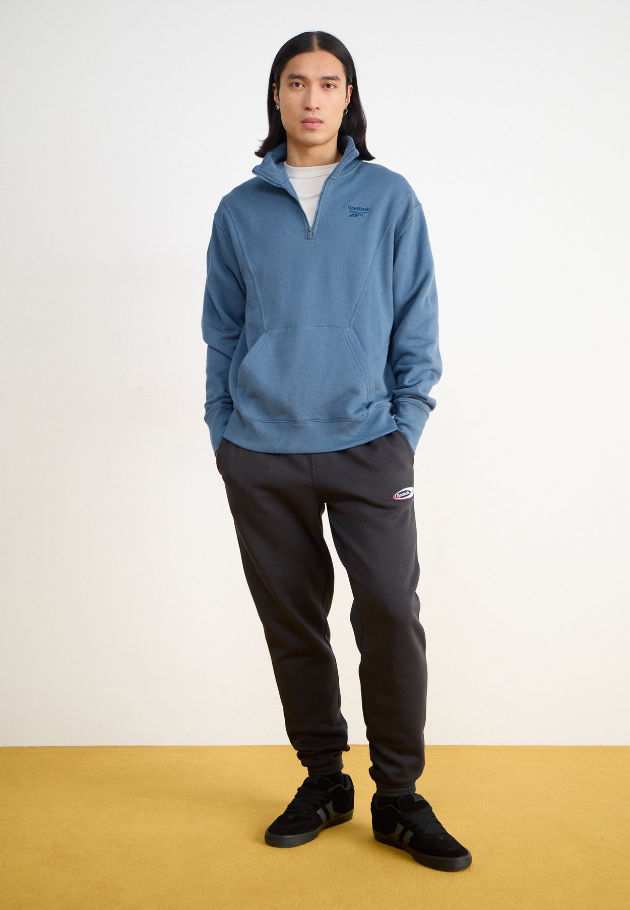 ICON QUARTER ZIP