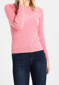 GANT Stickad tröja - light pink