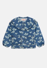 Μπλε τζιν μπουφάν με τύπωμα λευκής μαργαρίτας, μεγάλο στρογγυλεμένο γιακά, κούμπωμα με κουμπιά στο μπροστινό μέρος, δύο μπροστινές τσέπες και ελαστικά μανίκια με φουσκωτό σχέδιο.