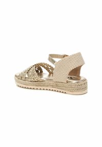 XTI Sandalias - gold