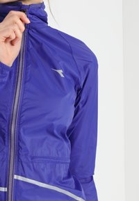 Diadora Giacca da running - blue