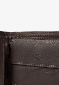 TOM TAILOR JUNA - Geldbörse - brown