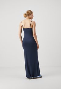 Gina Tricot SOFT TOUCH MAXI SLIP DRESS - Džersejové šaty - black iris