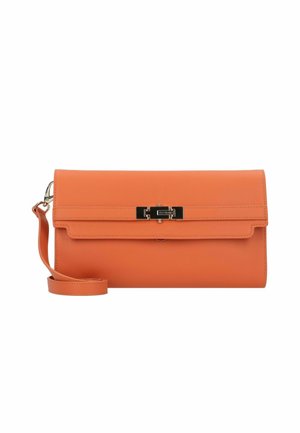 Borsa a tracolla in pelle arancione con patta e chiusura magnetica, caratterizzata da un dettaglio in metallo color argento e una tracolla removibile.