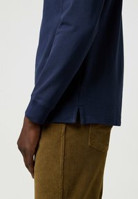 Wrangler LONG SLEEVE  REGULAR FIT - Piké - navy