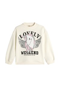 Sudadera crema con cuello redondo, presenta un gráfico de unicornio con melena y alas rosas, y el texto "Experiencia de Fin de Semana Encantadora" en negro.