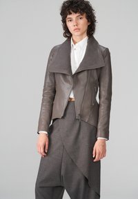 Vespucci by VSP ELLA - Lederjacke - nude - Zalando.de