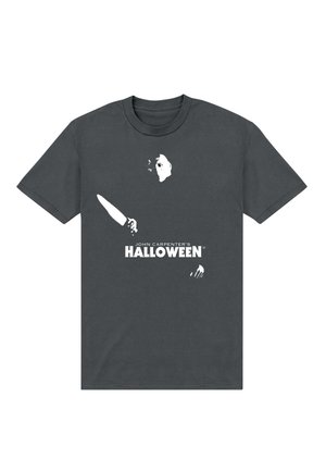 Mørkegrå t-shirt med hvid grafik af en maskeret figur, der holder en kniv, og teksten "John Carpenter's Halloween" centreret på forsiden.