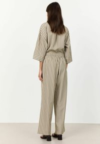 Levete Room MIA - Pantalon classique - c aluminum combi