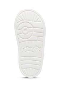 Suola di scarpa in gomma bianca con un motivo testurizzato per la presa e un design circolare. Presenta il testo impresso "Falcotto" e la taglia "19".