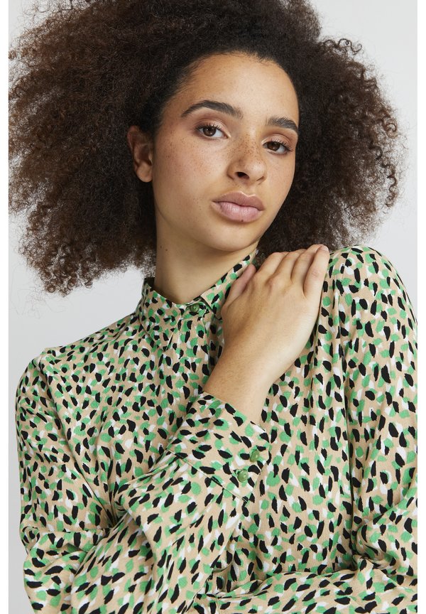 IHDunala - Button-down blouse3