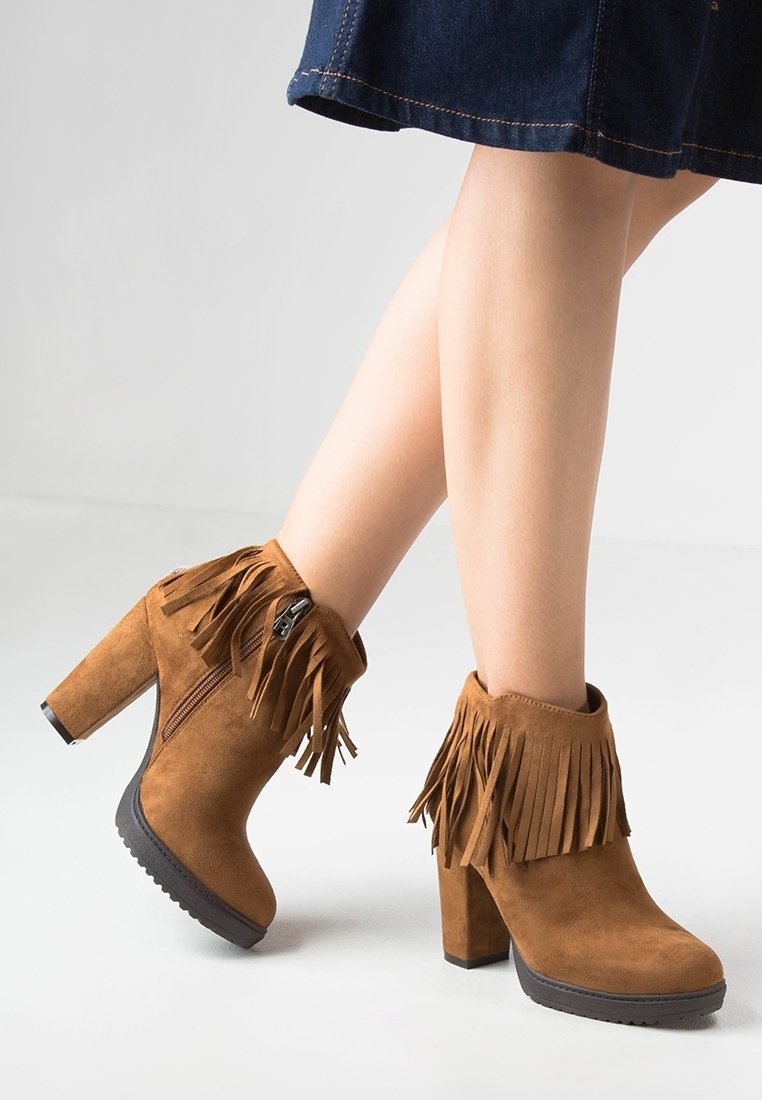 Refresh Bottines à talons hauts - camel