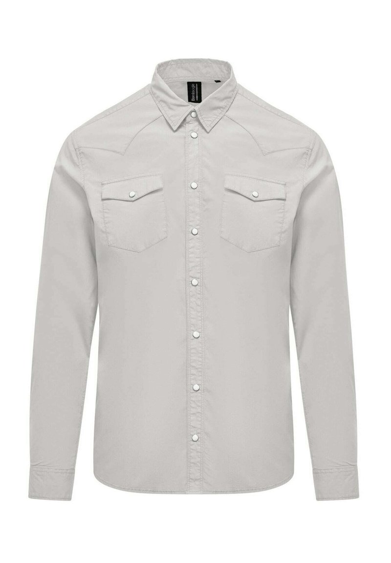 Camicia grigia chiaro con bottoni a pressione, maniche lunghe, due tasche sul petto e colletto a punta. Tessuto liscio con un design casual.