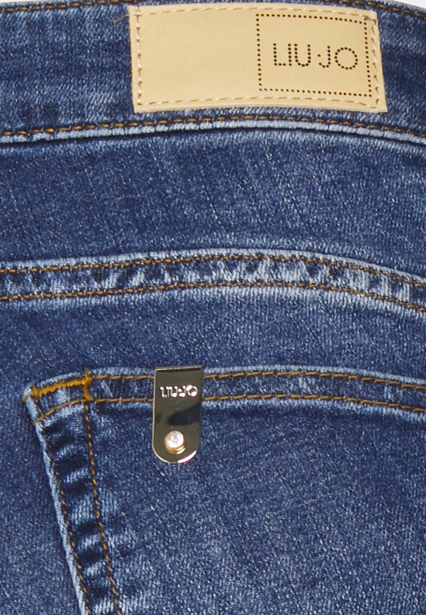BEAT - Flared Jeans - denim blue 