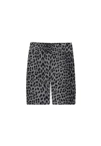 Shorts en imprimé léopard dans des nuances de gris et de noir. Fabriqués en tissu doux avec une taille élastique. Design jusqu'aux genoux, texture lisse.
