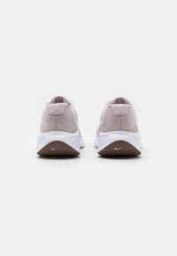 Nike Performance REVOLUTION 7 - Road running shoes - platinum violet/white/smokey mauve