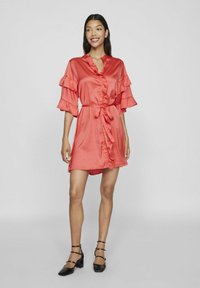 VILA KURZ KURZARM - Blousejurk - poppy red