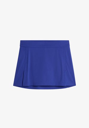 Kungablå skorts med en platt midja, plisserad design och två sidofickor. Tillverkad av ett mjukt och lätt material som passar för aktiv användning.