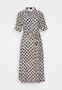 Šaty s krátkým rukávem v leopardím vzoru černé barvy na bílém pozadí, s límečkem, předními knoflíky a zavázaným pasem.