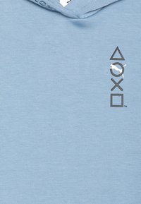 Thumbnail Image 4