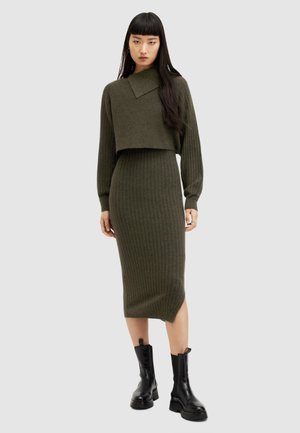 MARGETTA - Strickpullover - khaki green