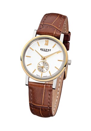 Montre ronde avec un cadran blanc, index horaires dorés, bracelet en cuir texturé marron, et boîtier en acier inoxydable avec accents dorés.