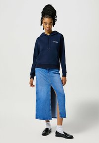 Wrangler REGULAR HOODIE - Felpa con cappuccio - navy