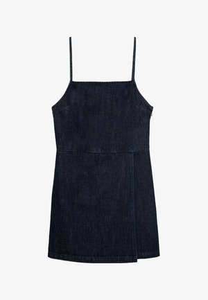 Vestido de denim con tirantes finos, color azul oscuro, corte recto y un dobladillo ligeramente acampanado. Presenta un diseño limpio sin patrones visibles.