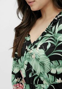 EVOKED VILA Vestido informal - black