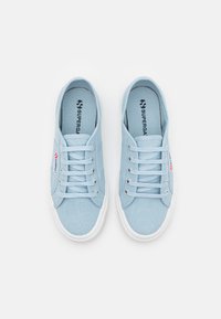 Superga CLASSIC - Sapatilhas - light blue