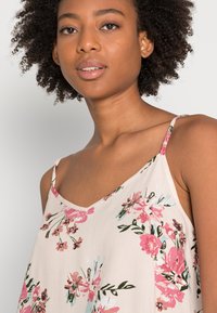 ONLY ONLNOVA LIFE PARIS SINGLET - Top - peach melba