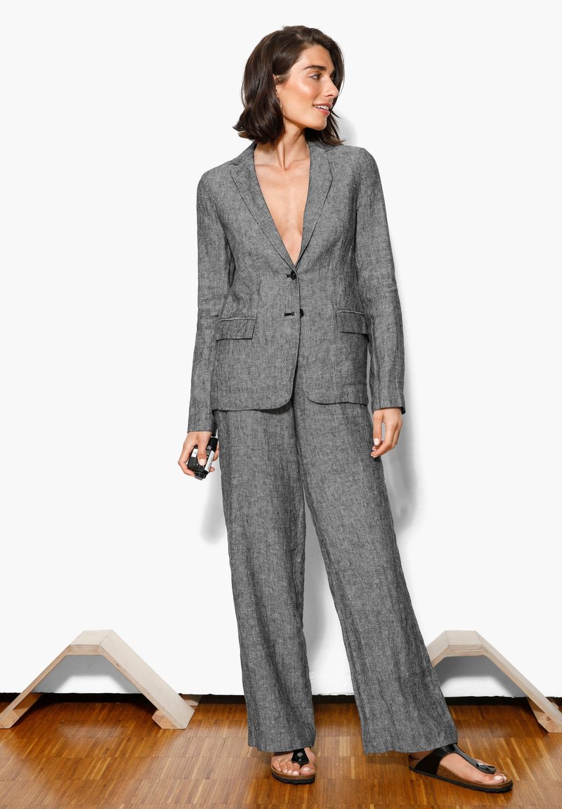 Damen Leichte Jacken | s.Oliver Blazer black melange/schwarz meliert - YK04120 Damen Leichte Jacken | s.Oliver Blazer black melange/schwarz meliert - YK04120