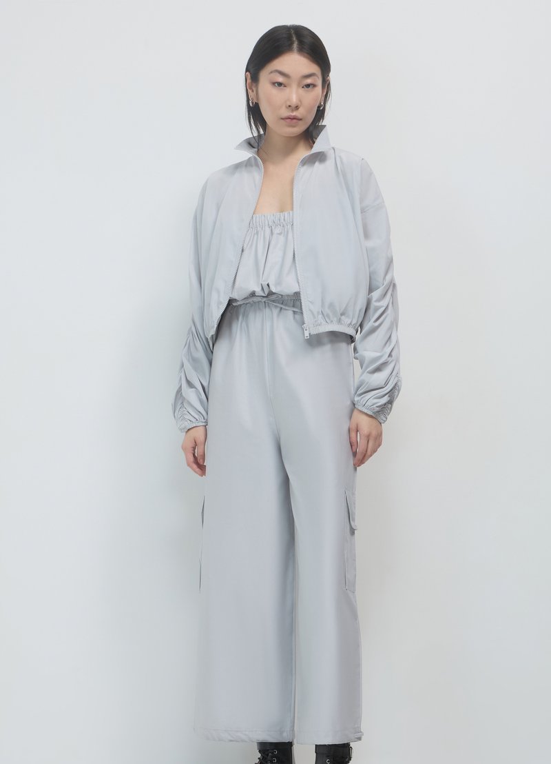 Calliope TUTA FASCIA TASCHE CARGO - Tuta jumpsuit - grigio perla