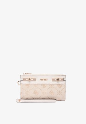 Wristlet clutch Guess color beige con motivo decorativo, logo dorato, fiocchi decorativi, chiusura con cerniera e cinturino da polso rimovibile.