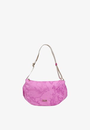 Pink skuldertaske med justerbar beige rem, med et verdenskortdesign og et lille "1CLASSE" logo foran.