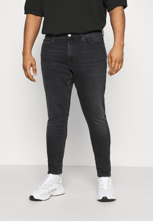 Jeansy Slim Fit