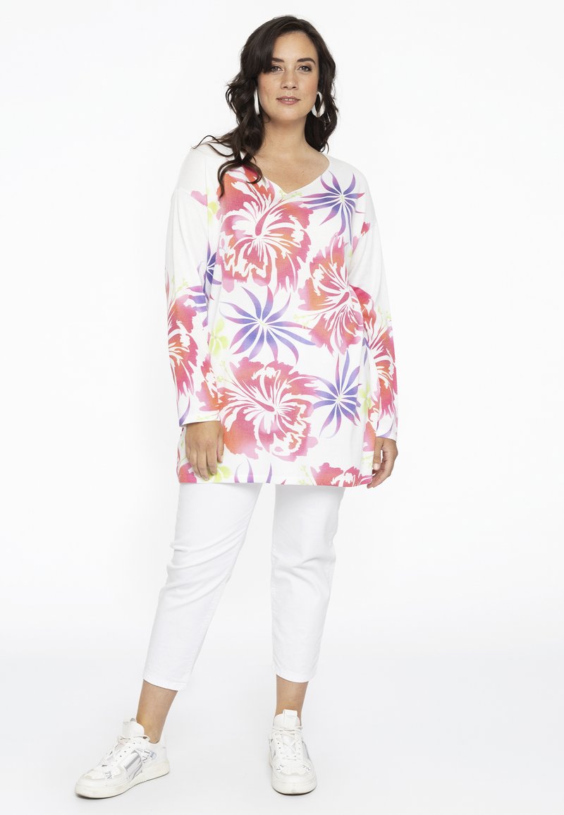YOEK 08-Jul - Broek - white