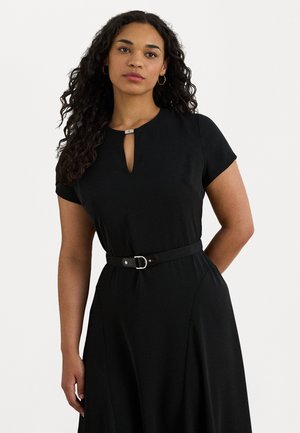 BELTED GEORGETTE DRESS - Nappali ruha - black