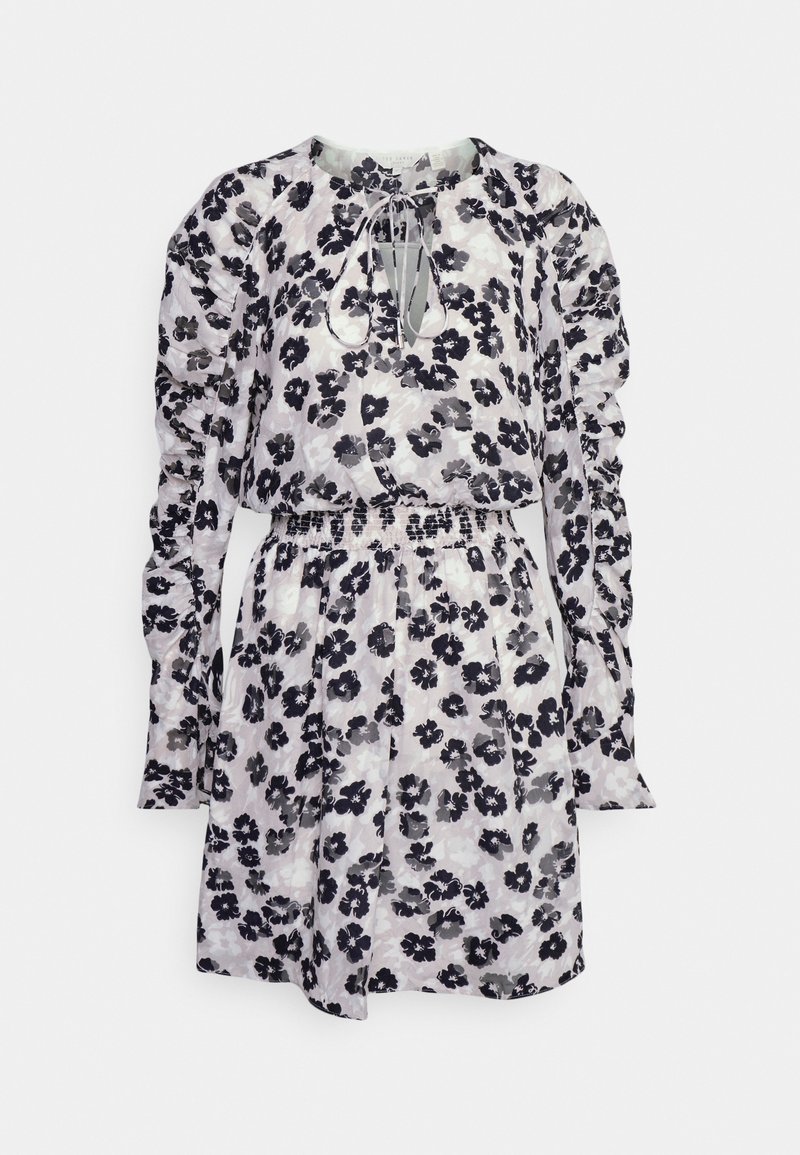 Robe à manches longues avec imprimé floral noir et gris, taille élastique, manches froncées et décolleté goutte d’eau avec détail noué.