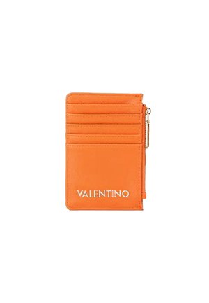 Porta carte Valentino arancione con molteplici fessure per carte e un compartimento con cerniera sul lato.