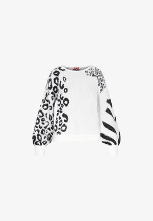 Weißer Pullover mit schwarzen Leoparden- und Zebramustern, im entspannten Schnitt und mit Ballonärmeln, vor einem schlichten Hintergrund präsentiert.
