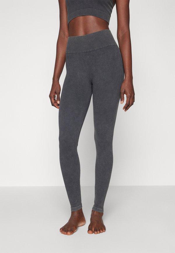 ONLLEA SEAMLESS STONE LEGGINGS - Pyjama bottoms